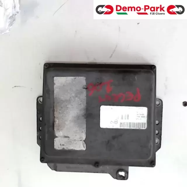 CENTRALINA MOTORE Peugeot 106 BOSCH 0 261 203 736   MA3.1   96 203 989 80 0