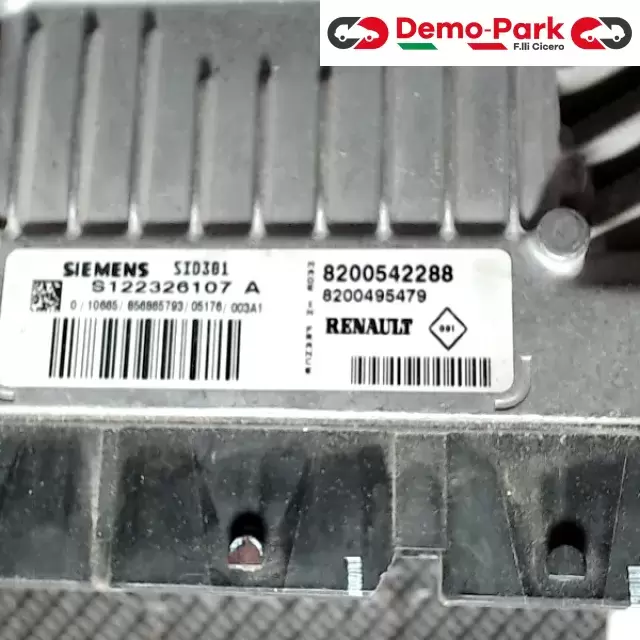 CENTRALINA MOTORE Renault MEGANE 1.5 DCI SIEMENS S122326107 A    SID301     8200495479 1