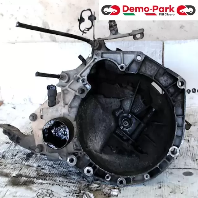 CAMBIO YPSILON Lancia YPSILON - 1.2  2