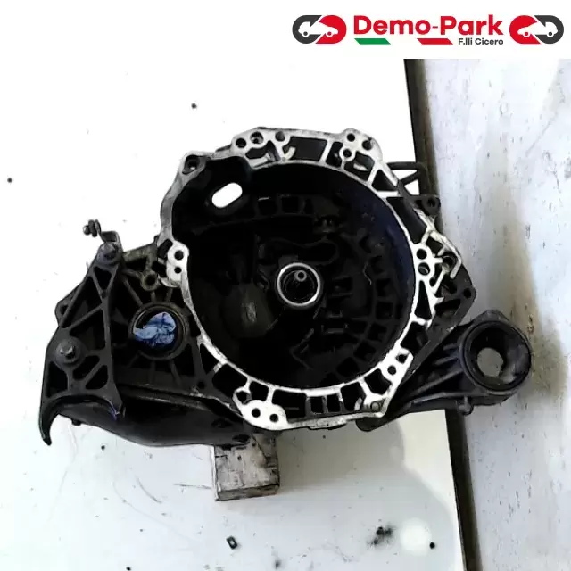CAMBIO CORSA Opel CORSA C - 1.3 CDTI  2