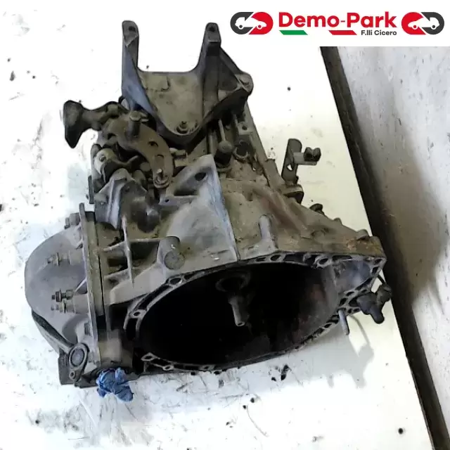 CAMBIO 407 Peugeot 407 - 1.6 HDI  0