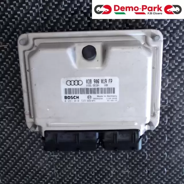 CENTRALINA MOTORE Audi A4 - 1.9 TDI BOSCH 0 281 010 729  EDC15P+ 1438  038 906 019 FP 1