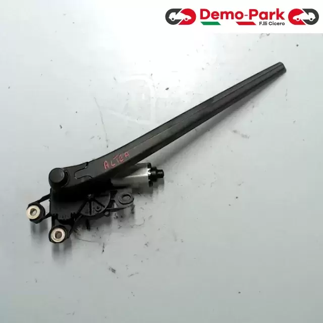 MOTORINO TERGICRISTALLO POSTERIORE Seat ALTEA  0