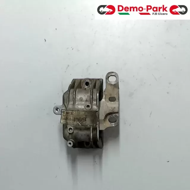 SUPPORTO MOTORE Seat ALTEA  0