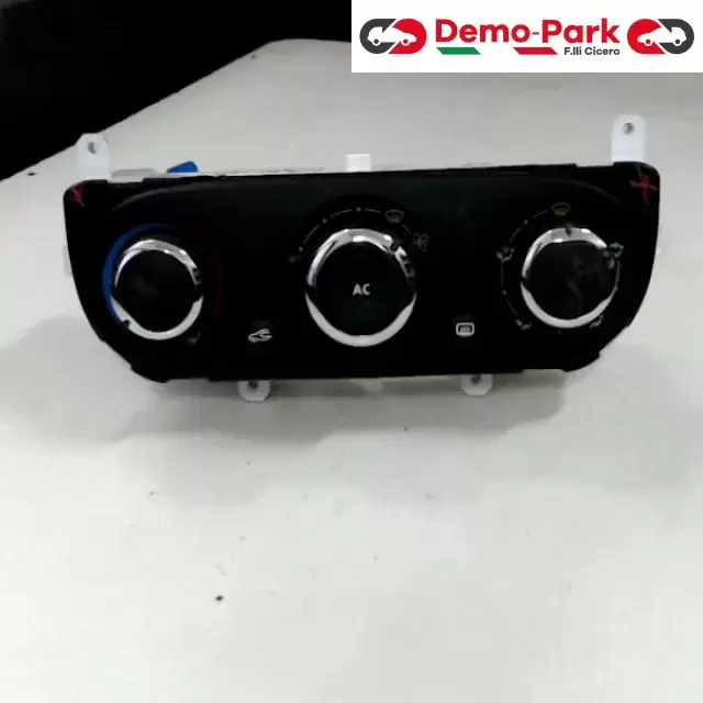 COMANDO CLIMATIZZATORE - MANUALE Renault CLIO - 2014  1