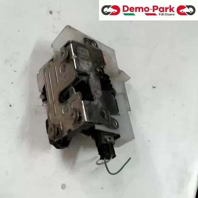 SERRATURA ANT. SX Renault SCENIC  0