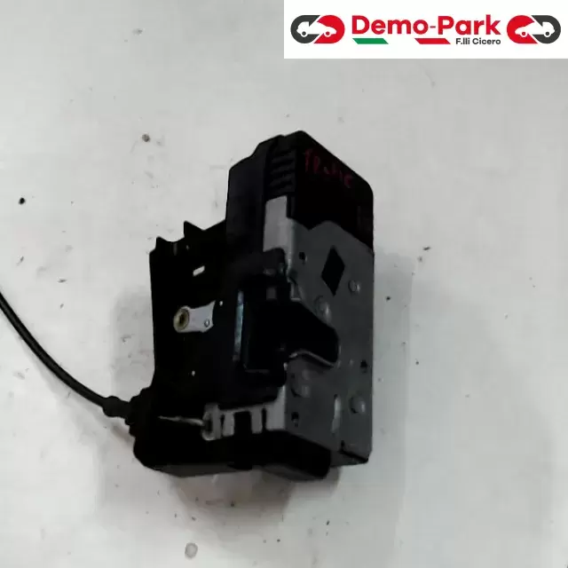 SERRATURA ANT. DX Renault TRAFIC  0