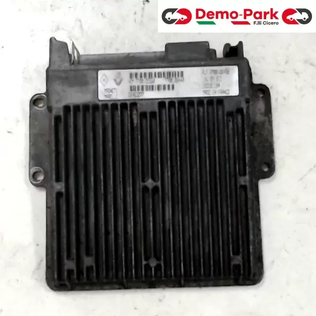 CENTRALINA MOTORE Renault TWINGO - 1.2 HOM 7700105560     7700108440     EKA63Z77 0