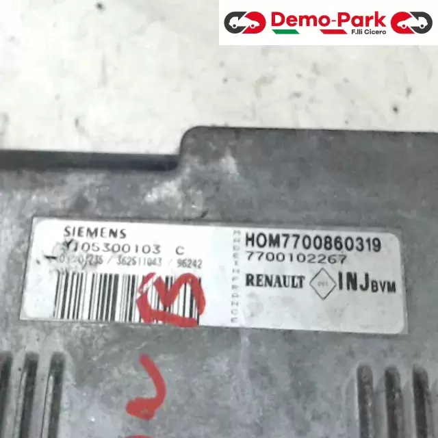 CENTRALINA MOTORE Renault MEGANE - 1.6 HOM7700860319      7700102267   INJ BVM 1