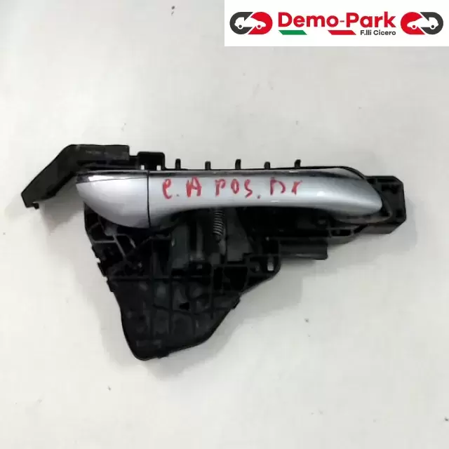 MANIGLIA ESTERNA DX - POSTERIORE Mercedes-benz Classe A  0