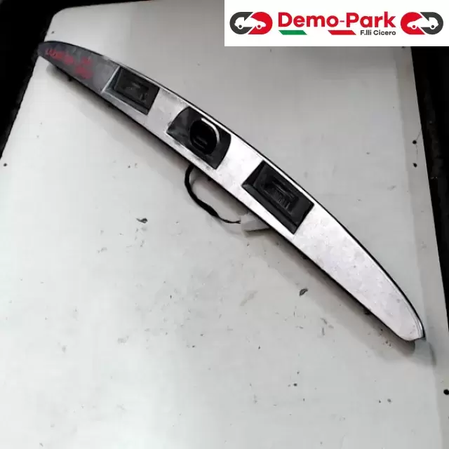 LUCI TARGA - CROMATURA POSTERIORE Lancia MUSA  1