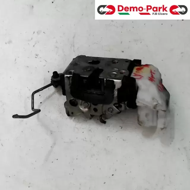 SERRATURA ANT. DX Lancia LYBRA  0