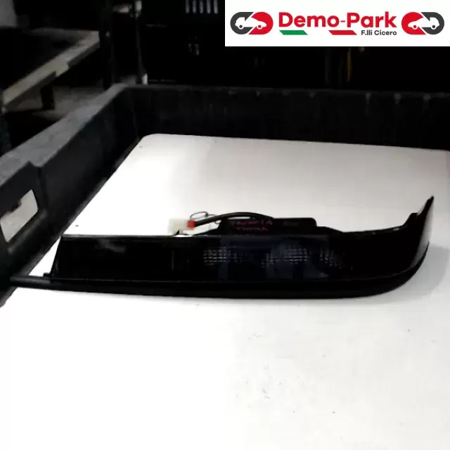 FRECCIA ANT. SX Lancia THEMA  0