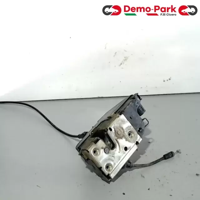 SERRATURA ANT DX Renault MEGANE  1