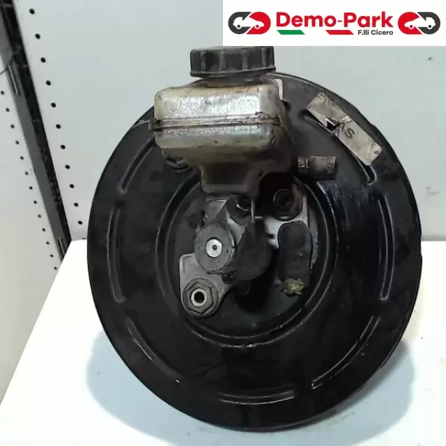 SERVOFRENO Renault MEGANE 1.9 DCI 8200 157 453 0