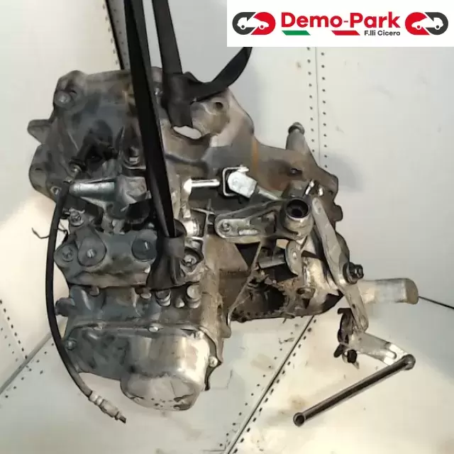 CAMBIO OPEL CORSA  Opel CORSA 1.3 MJ 12992510 0