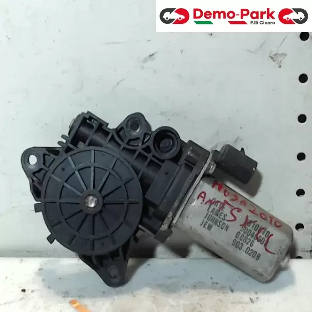 MOTORINO TERGICRISTALLO  Lancia MUSA  0