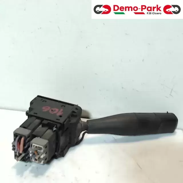 COMANDO FRECCE Peugeot 106 96 282 981 ZL 1