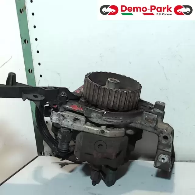 POMPA INIEZIONE CARBURANTE  Ford FOCUS - 1.6 tdci 9644293080 0