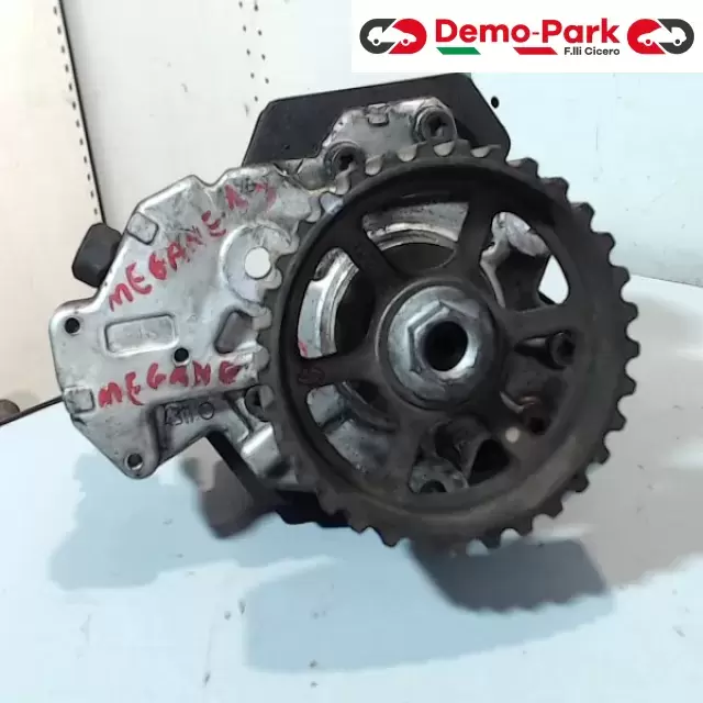 POMPA INIEZIONE CARBURANTE  Renault MEGANE SCENIC - 1.9 DCI 0 445 010 087  8200 659 766--B 1