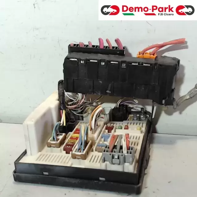 BODY COMPUTER  Renault MEGANE SCENIC 1.5 DCI 82 00 481 866 G 1