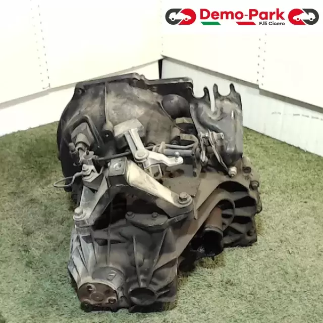 CAMBIO FOCUS C-MAX Ford FOCUS II 1.6 TDCI 5M 3M5R7F096YF  R3T9A 0