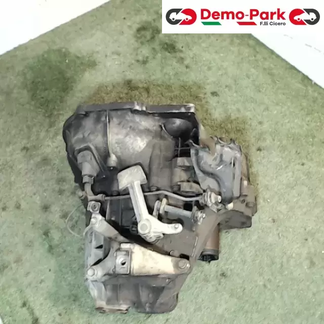 CAMBIO FOCUS C-MAX Ford FOCUS II 1.6 TDCI 5M 3M5R7F096YF  R3T9A 1