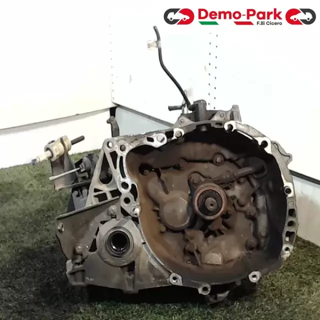 CAMBIO MEGANE - MICRA  Nissan MICRA K12 1.5 DCI JR5 114 1