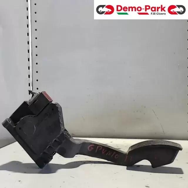 PEDALE ACCELERATORE ALFA - FIAT - OPEL -  Fiat GRANDE PUNTO 1.3 MJET 75CV 55702020 0