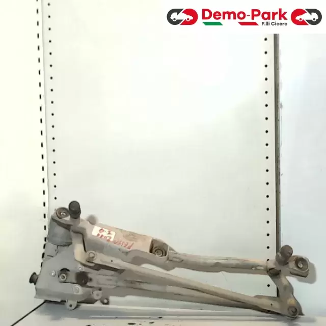 MOTORINO TERGICRISTALLO Ford FIESTA VI 1.4 8A61-17500-AE 0