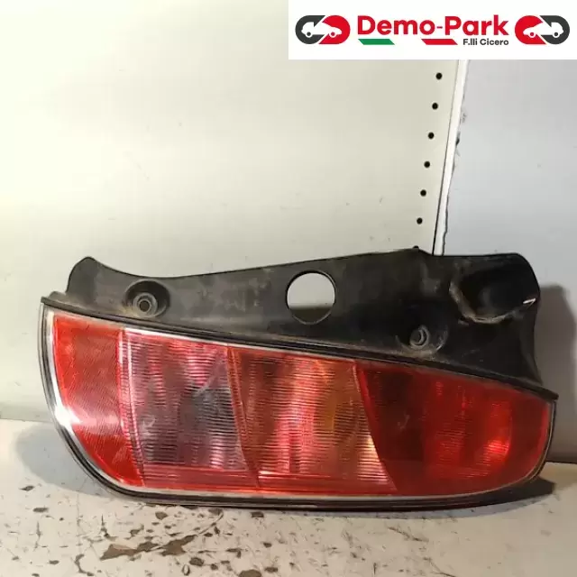 STOP DX LANCIA YPSILON  Lancia YPSILON  0