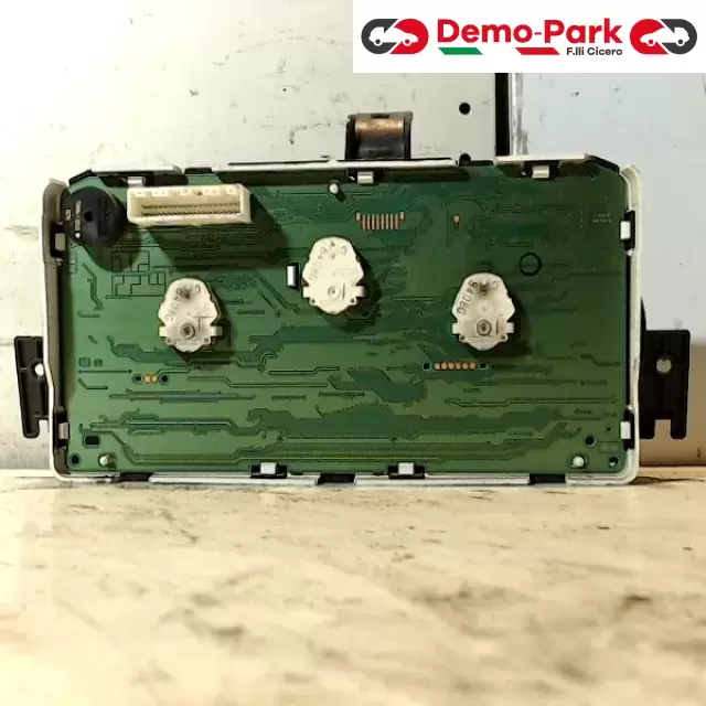 QUADRO STRUMENTI NISSAN MICRA Nissan MICRA K12 1.2 16V BG10D 1