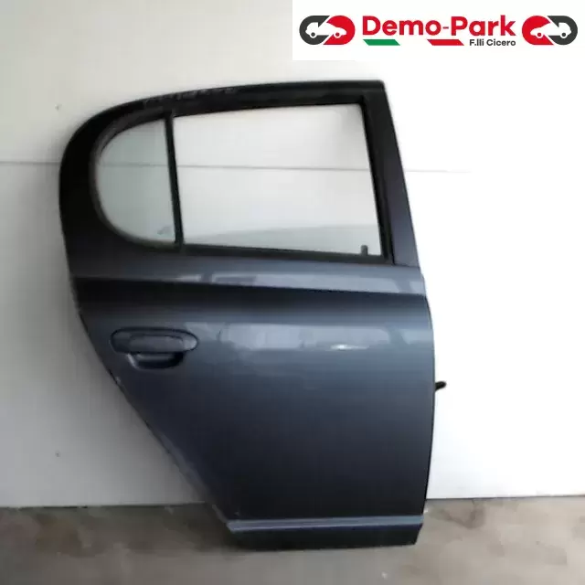 SPORTELLO POST. DX TOYOTA YARIS Toyota YARIS  0