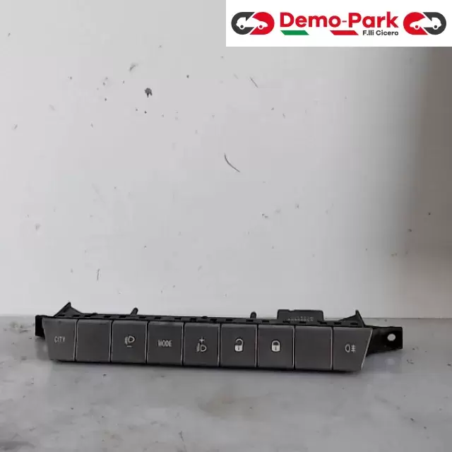 PULSANTIERA COMANDO LUCI  Lancia YPSILON  0