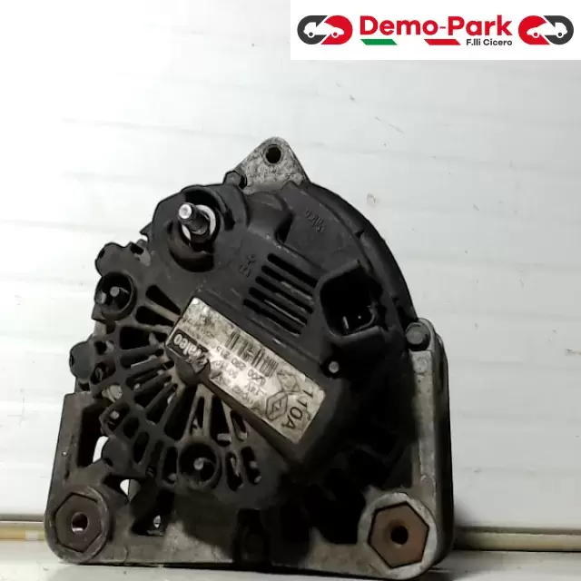 ALTERNATORE RENAULT MEGANE  Renault MEGANE - 1.9 DCI 8200290215 1