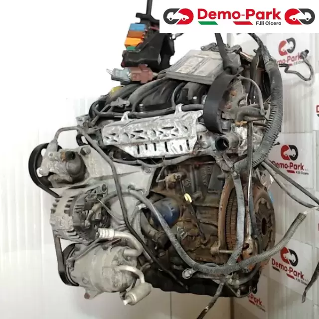 MOT. RENAULT LAGUNA COD. F4PA7 MAT. 754157 Renault LAGUNA - 1.8 F4PA7 1