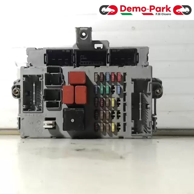 CENTRALINA PORTA FUSIBILI LANCIA YPSILON Lancia YPSILON - 1.3 Mjet 75CV  0
