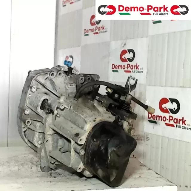 CAMBIO RENAULT CLIO  Renault CLIO 1.2 B JH3176 2