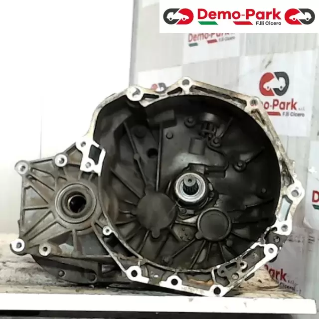 CAMBIO OPEL ZAFIRA 2.0 TDI Opel ZAFIRA 2.0 5495775 / G1305001639 AJ 0