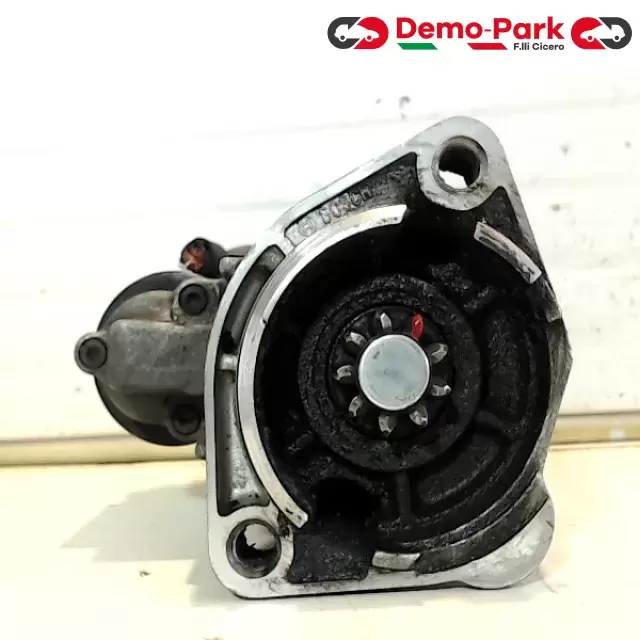 MOTORINO D'AVVIAMENTO VW PASSAT 115CV Volkswagen PASSAT - 1.9 TDI 115CV 068 911 024 H / 0 001 124 020 0