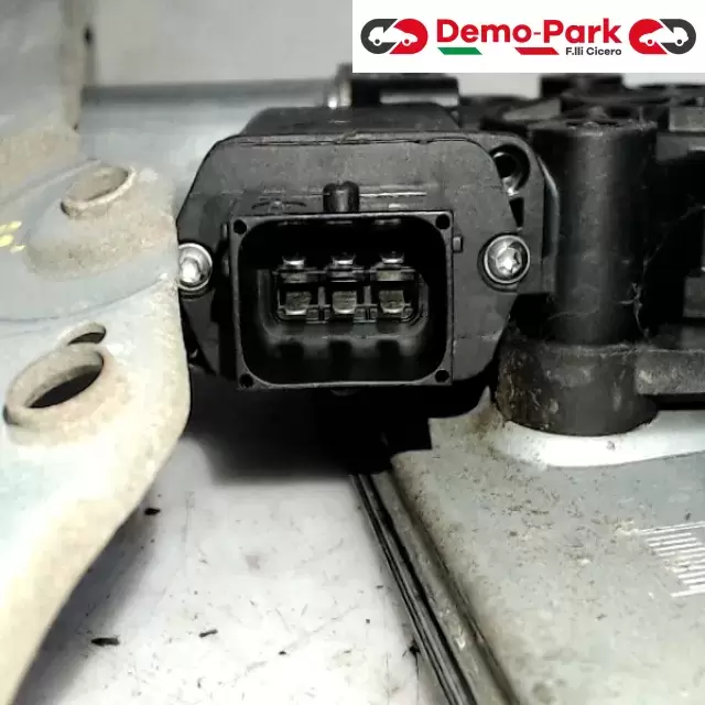 ALZAVETRO ANT. DX 3PORTE Opel CORSA D 3P 72.005.001 2