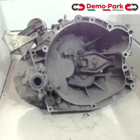 CAMBIO 307 Peugeot 307 - 2.0 HDI  0