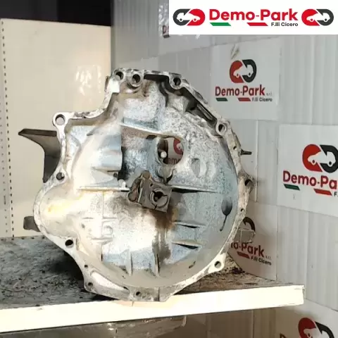 CAMBIO PORSCHE 924 2.0 8V  Porsche 924 2.0 8V  088409131 0