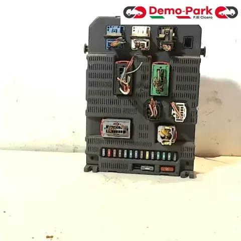 BODY COMPUTER PEUGEOT 207  Peugeot 207 - 1.6 HDI P06-00 0