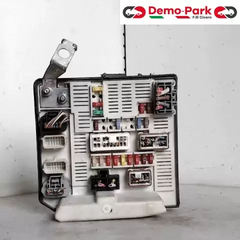 BODY COMPUTER RENAULT MEGANE Renault MEGANE - 1.6 8200481 0