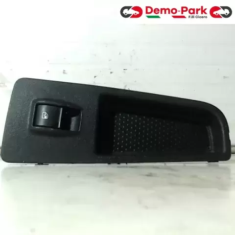 PULSANTIERA POST. SX LANCIA DELTA  Lancia DELTA - 1.6  0