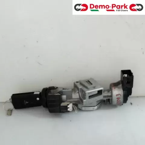 BLOCCASTERZO  Mazda 3 3M51-3F880-AC 0